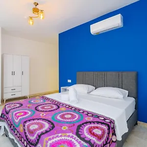 Mel Town Bed & Breakfast